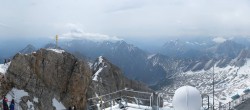 Archiv Foto Webcam Zugspitze: Panoramablick vom Gipfel 09:00