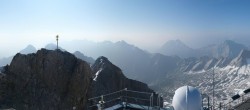 Archiv Foto Webcam Zugspitze: Panoramablick vom Gipfel 07:00