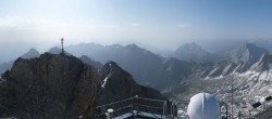 Archiv Foto Webcam Zugspitze: Panoramablick vom Gipfel 07:00