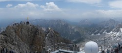 Archiv Foto Webcam Zugspitze: Panoramablick vom Gipfel 11:00
