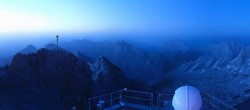 Archiv Foto Webcam Zugspitze: Panoramablick vom Gipfel 03:00
