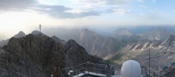 Archiv Foto Webcam Zugspitze: Panoramablick vom Gipfel 05:00