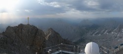 Archiv Foto Webcam Zugspitze: Panoramablick vom Gipfel 06:00