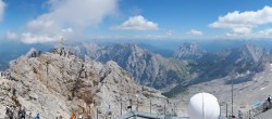 Archiv Foto Webcam Zugspitze: Panoramablick vom Gipfel 13:00