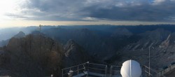 Archiv Foto Webcam Zugspitze: Panoramablick vom Gipfel 05:00