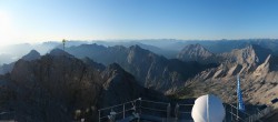 Archived image Webcam Panoramic View Zugspitze 05:00