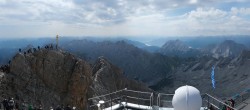 Archiv Foto Webcam Zugspitze: Panoramablick vom Gipfel 09:00