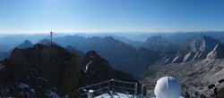 Archiv Foto Webcam Zugspitze: Panoramablick vom Gipfel 07:00