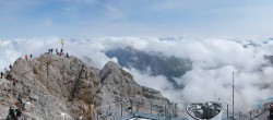 Archiv Foto Webcam Zugspitze: Panoramablick vom Gipfel 13:00