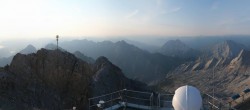 Archiv Foto Webcam Zugspitze: Panoramablick vom Gipfel 06:00