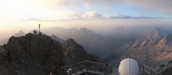 Archiv Foto Webcam Zugspitze: Panoramablick vom Gipfel 05:00