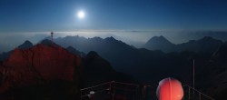 Archiv Foto Webcam Zugspitze: Panoramablick vom Gipfel 21:00