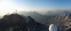 Archiv Foto Webcam Zugspitze: Panoramablick vom Gipfel 06:00