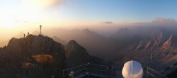Archiv Foto Webcam Zugspitze: Panoramablick vom Gipfel 05:00