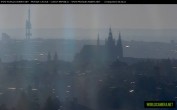 Archived image Webcam View of Prague Castle and St. Vitus Cathedral 07:00