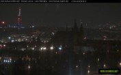 Archived image Webcam View of Prague Castle and St. Vitus Cathedral 23:00