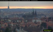 Archived image Webcam View of Prague Castle and St. Vitus Cathedral 02:00