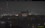 Archived image Webcam View of Prague Castle and St. Vitus Cathedral 19:00