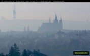 Archived image Webcam View of Prague Castle and St. Vitus Cathedral 05:00