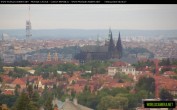 Archived image Webcam View of Prague Castle and St. Vitus Cathedral 05:00
