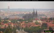 Archived image Webcam View of Prague Castle and St. Vitus Cathedral 06:00