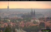 Archiv Foto Webcam Blick auf die Prager Burg mit Veitsdom 06:00