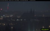Archiv Foto Webcam Blick auf die Prager Burg mit Veitsdom 03:00