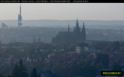 Archived image Webcam View of Prague Castle and St. Vitus Cathedral 05:00