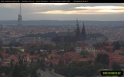 Archived image Webcam View of Prague Castle and St. Vitus Cathedral 08:00