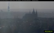 Archived image Webcam View of Prague Castle and St. Vitus Cathedral 07:00