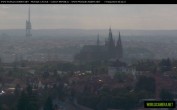 Archived image Webcam View of Prague Castle and St. Vitus Cathedral 07:00