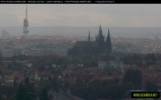 Archived image Webcam View of Prague Castle and St. Vitus Cathedral 08:00