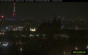 Archived image Webcam View of Prague Castle and St. Vitus Cathedral 23:00
