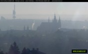 Archived image Webcam View of Prague Castle and St. Vitus Cathedral 07:00