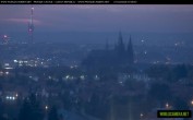 Archived image Webcam View of Prague Castle and St. Vitus Cathedral 06:00