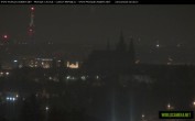 Archived image Webcam View of Prague Castle and St. Vitus Cathedral 23:00