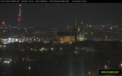 Archived image Webcam View of Prague Castle and St. Vitus Cathedral 17:00