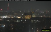 Archived image Webcam View of Prague Castle and St. Vitus Cathedral 16:00
