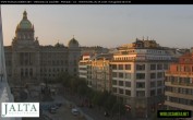 Archiv Foto Webcam Der Wenzelsplatz in der Neustadt Prags 05:00