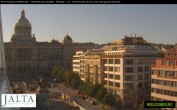 Archiv Foto Webcam Der Wenzelsplatz in der Neustadt Prags 07:00
