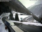 Archived image Webcam Felbertauern Tunnel - South 04:00