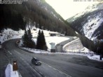 Archiv Foto Webcam Südseite des Felbertauerntunnels 07:00