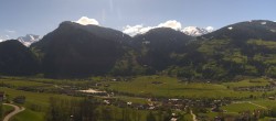Archived image Webcam Panoramic View Mayrhofen 15:00