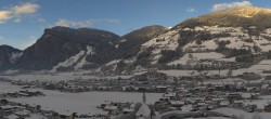 Archiv Foto Webcam Blick von Bichl auf Mayrhofen 07:00