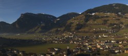 Archived image Webcam Panoramic View Mayrhofen 09:00