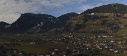 Archiv Foto Webcam Blick von Bichl auf Mayrhofen 09:00