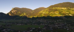 Archiv Foto Webcam Blick von Bichl auf Mayrhofen 06:00