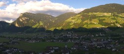 Archiv Foto Webcam Blick von Bichl auf Mayrhofen 06:00