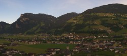 Archiv Foto Webcam Blick von Bichl auf Mayrhofen 05:00