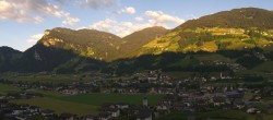 Archiv Foto Webcam Blick von Bichl auf Mayrhofen 05:00